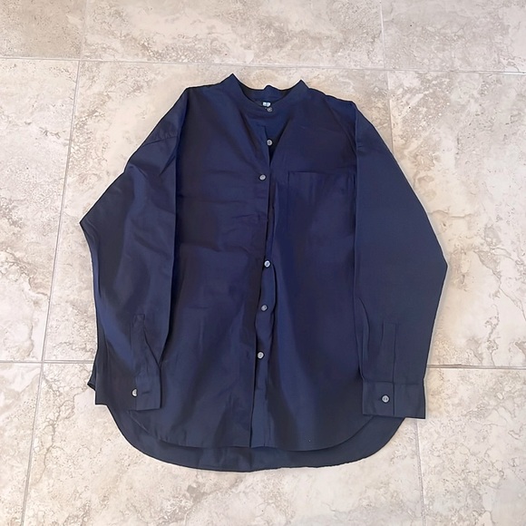Uniqlo Tops - Free- Uniqlo button down top